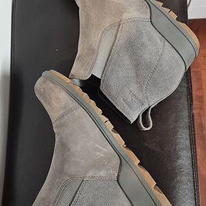 Sorel Women's Gray Ankle Boots